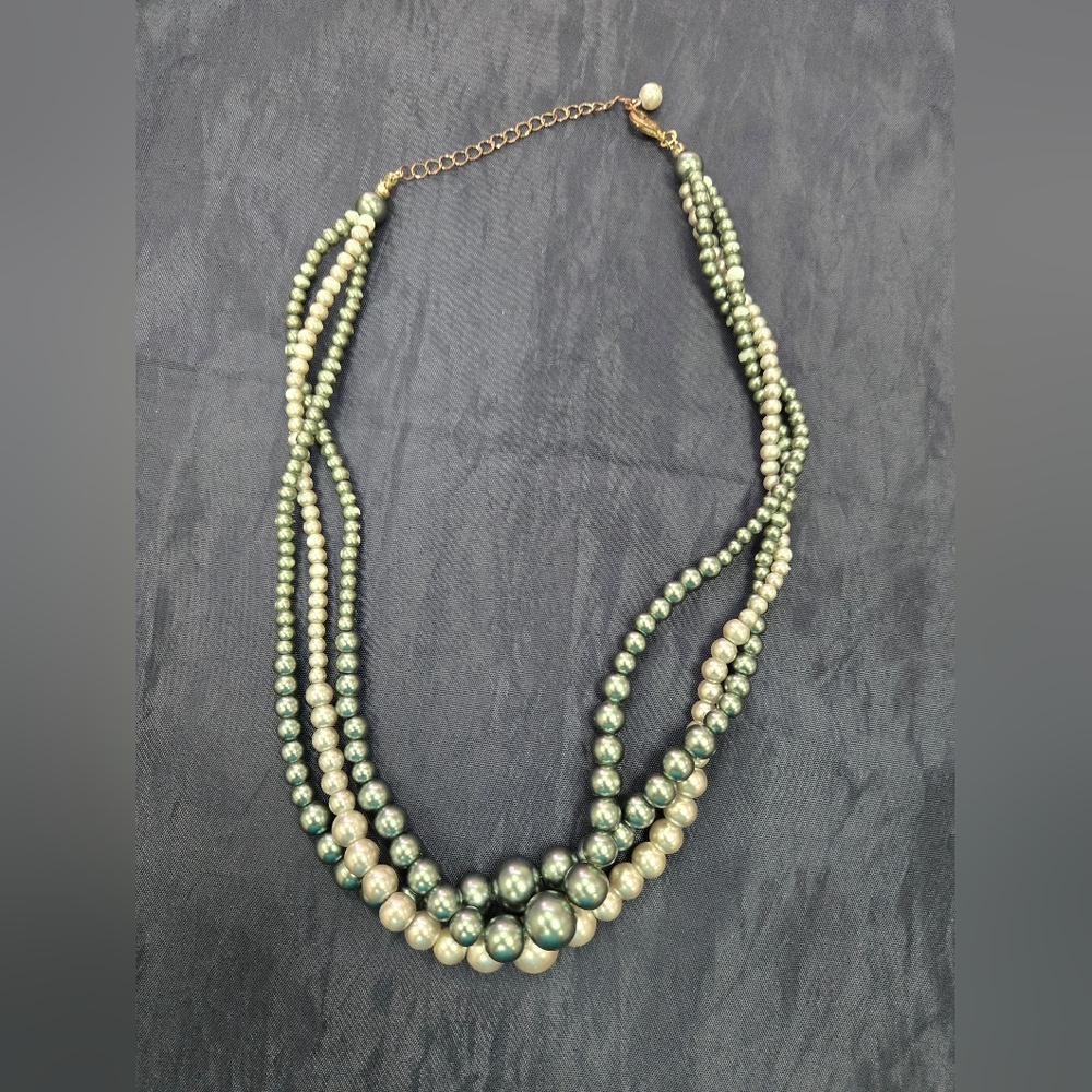 Green Beaded Layered Necklace